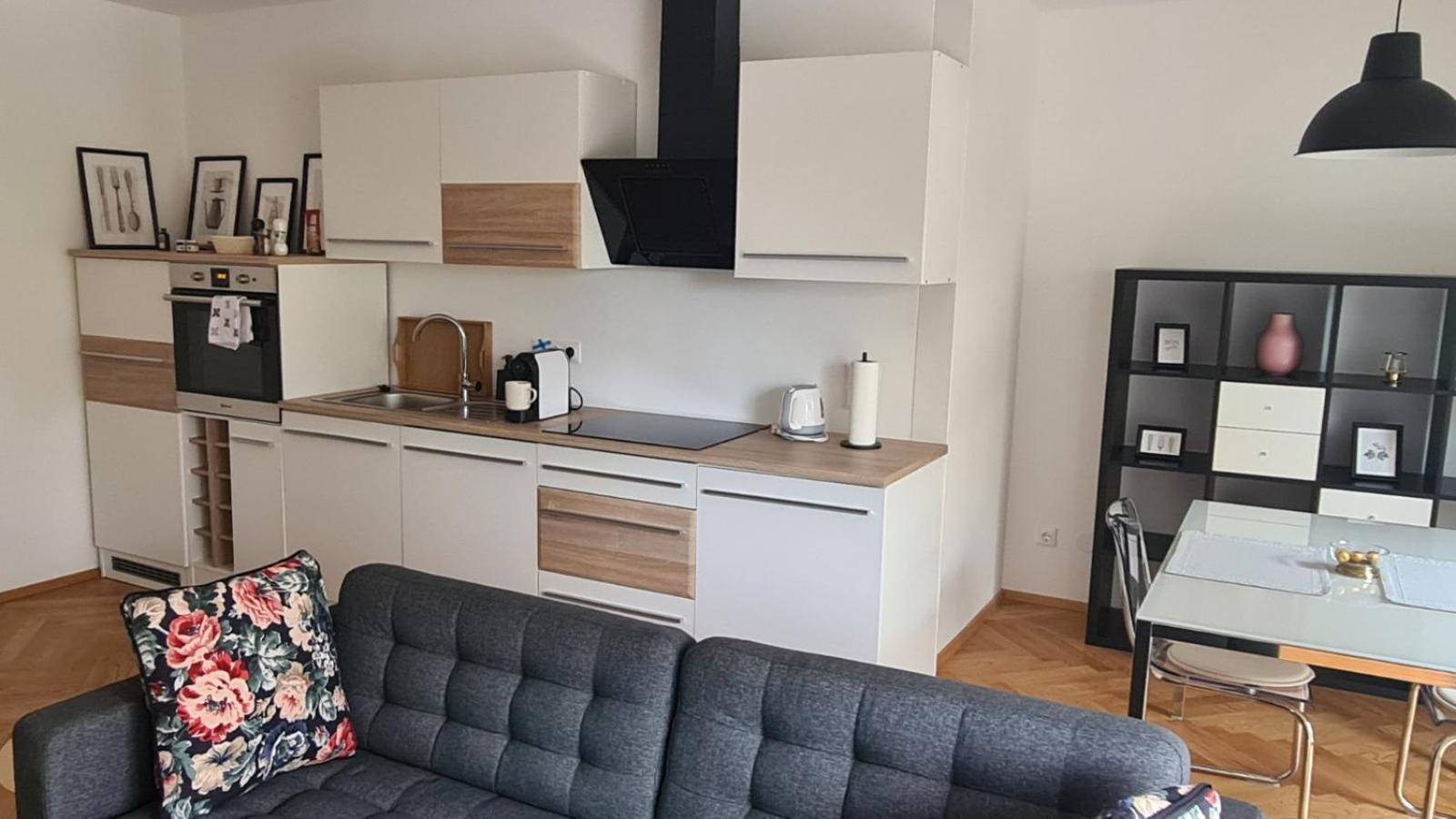Top Kaiserebersdorf Apartament *