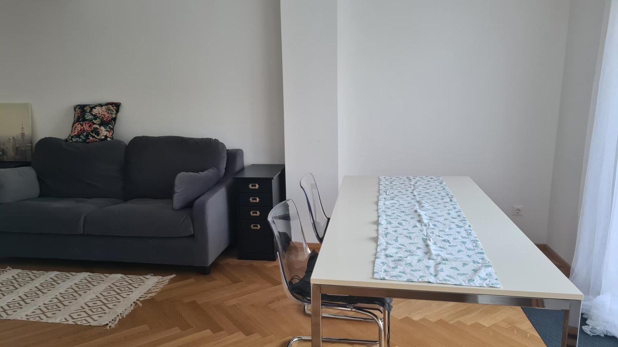 Top Kaiserebersdorf * Viena